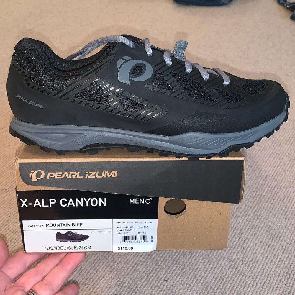 NWT Pearl Izumi Alp-X Canyon mountain bike shoe size 40